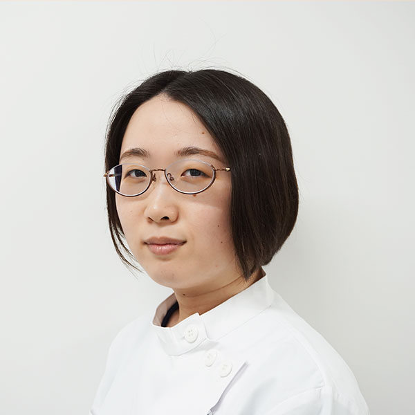 野村　彩華